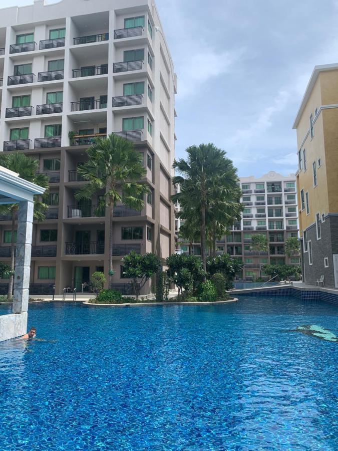 High Floor Pool View Near Walking Street Arcadia 高楼层泳池景 高速网络 智能电视 * Pattaya