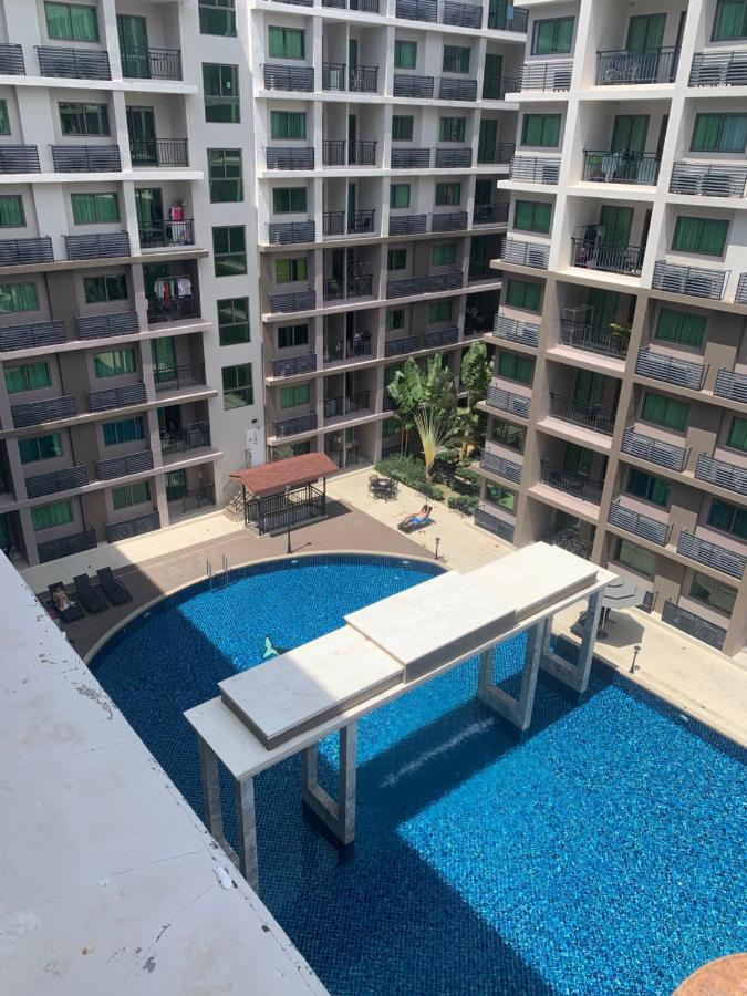 High Floor Pool View Near Walking Street Arcadia 高楼层泳池景 高速网络 智能电视 Pattaya
