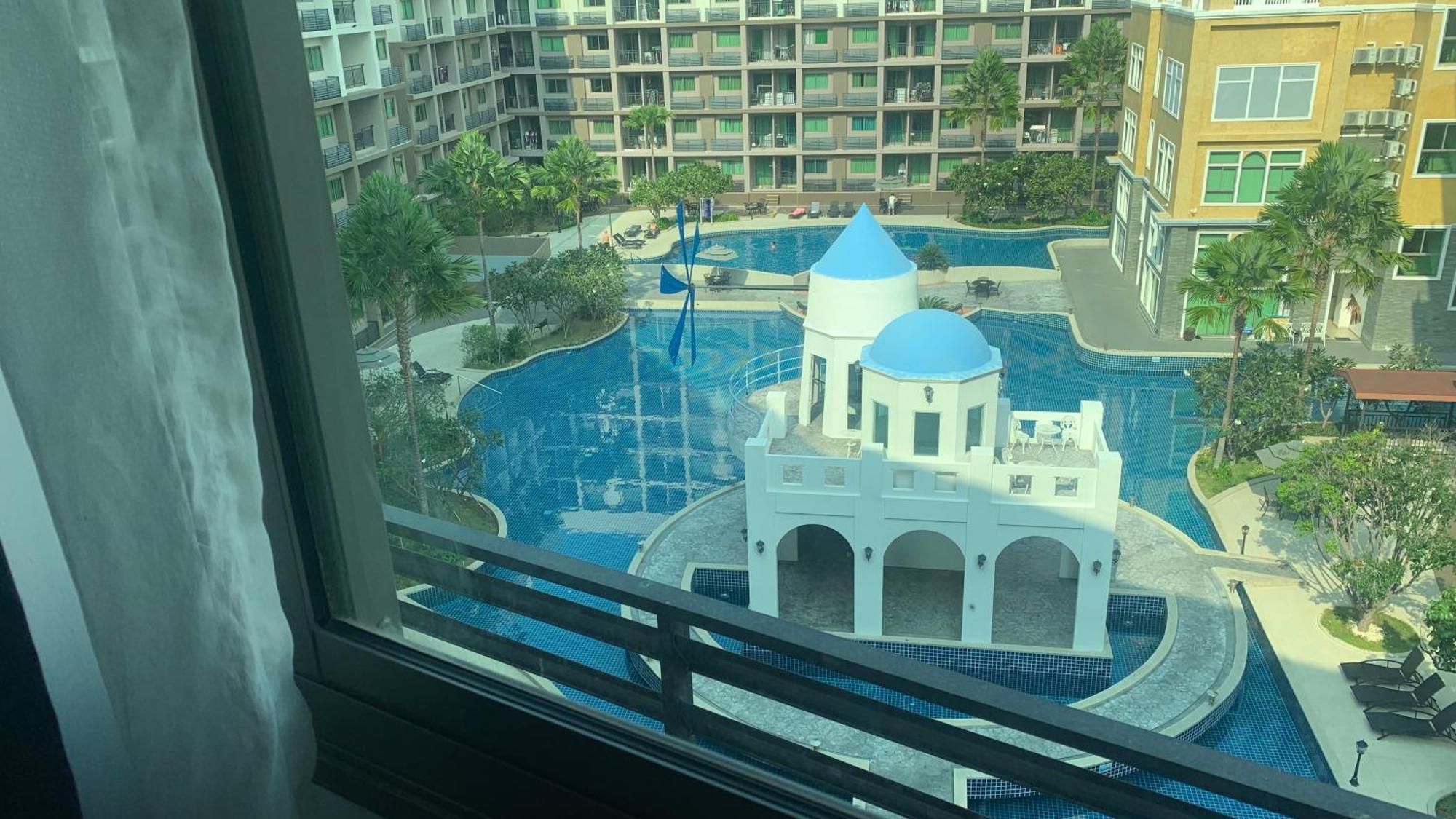 High Floor Pool View Near Walking Street Arcadia 高楼层泳池景 高速网络 智能电视 *