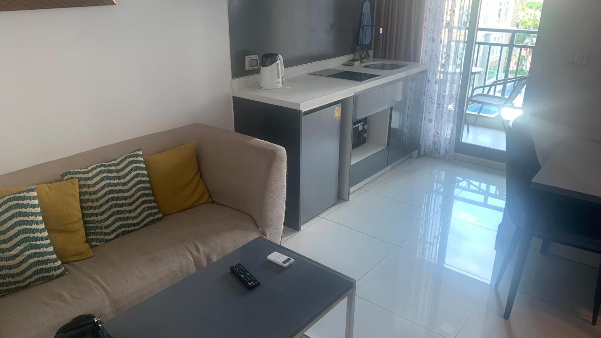 High Floor Arcadia: Pool View Near Walking Street * Pattaya